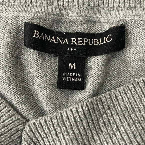 Banana Republic mens sweater medium V-neck pullover long sleeve sweater gray Top - Picture 3 of 9